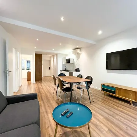 Apartment Urbanflat 201 - Beautiful 2 Bedroom Flat In The Center Of
