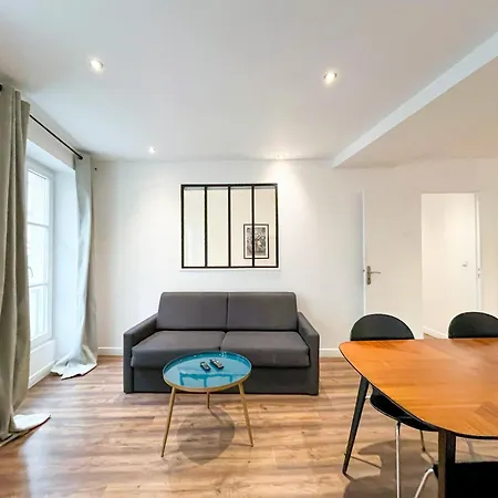 Urbanflat 201 - Beautiful 2 Bedroom Flat In The Center Of Paris
