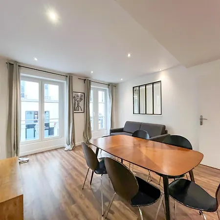 Urbanflat 201 - Beautiful 2 Bedroom Flat In The Center Of *