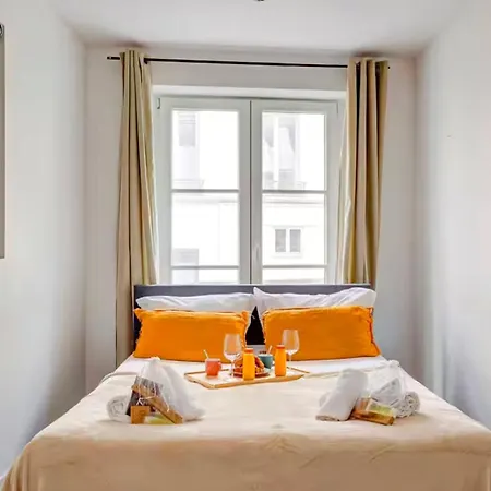 Apartment Urbanflat 201 - Beautiful 2 Bedroom Flat In The Center Of *