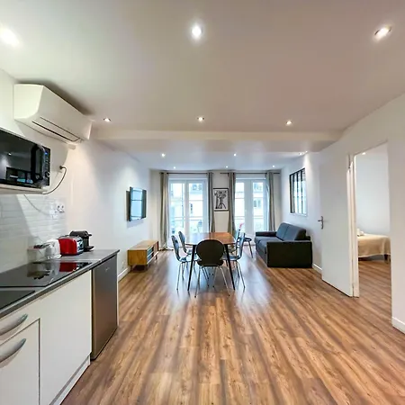 Urbanflat 201 - Beautiful 2 Bedroom Flat In The Center Of *