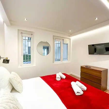 Apartment Urbanflat 201 - Beautiful 2 Bedroom Flat In The Center Of *