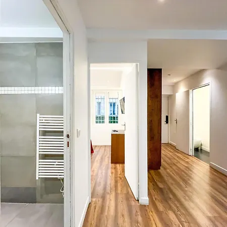 Apartment Urbanflat 201 - Beautiful 2 Bedroom Flat In The Center Of *