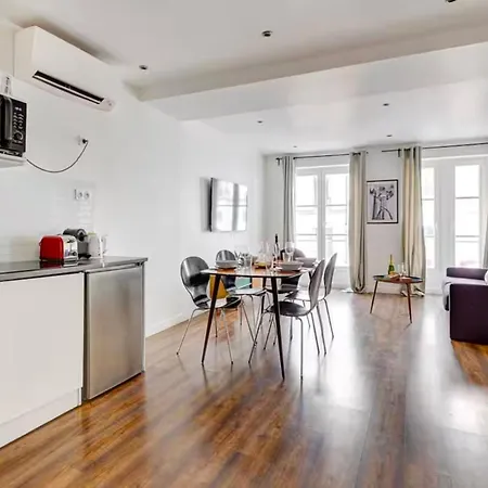 Urbanflat 201 - Beautiful 2 Bedroom Flat In The Center Of Apartment Paris