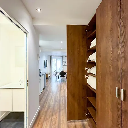 Apartment Urbanflat 201 - Beautiful 2 Bedroom Flat In The Center Of